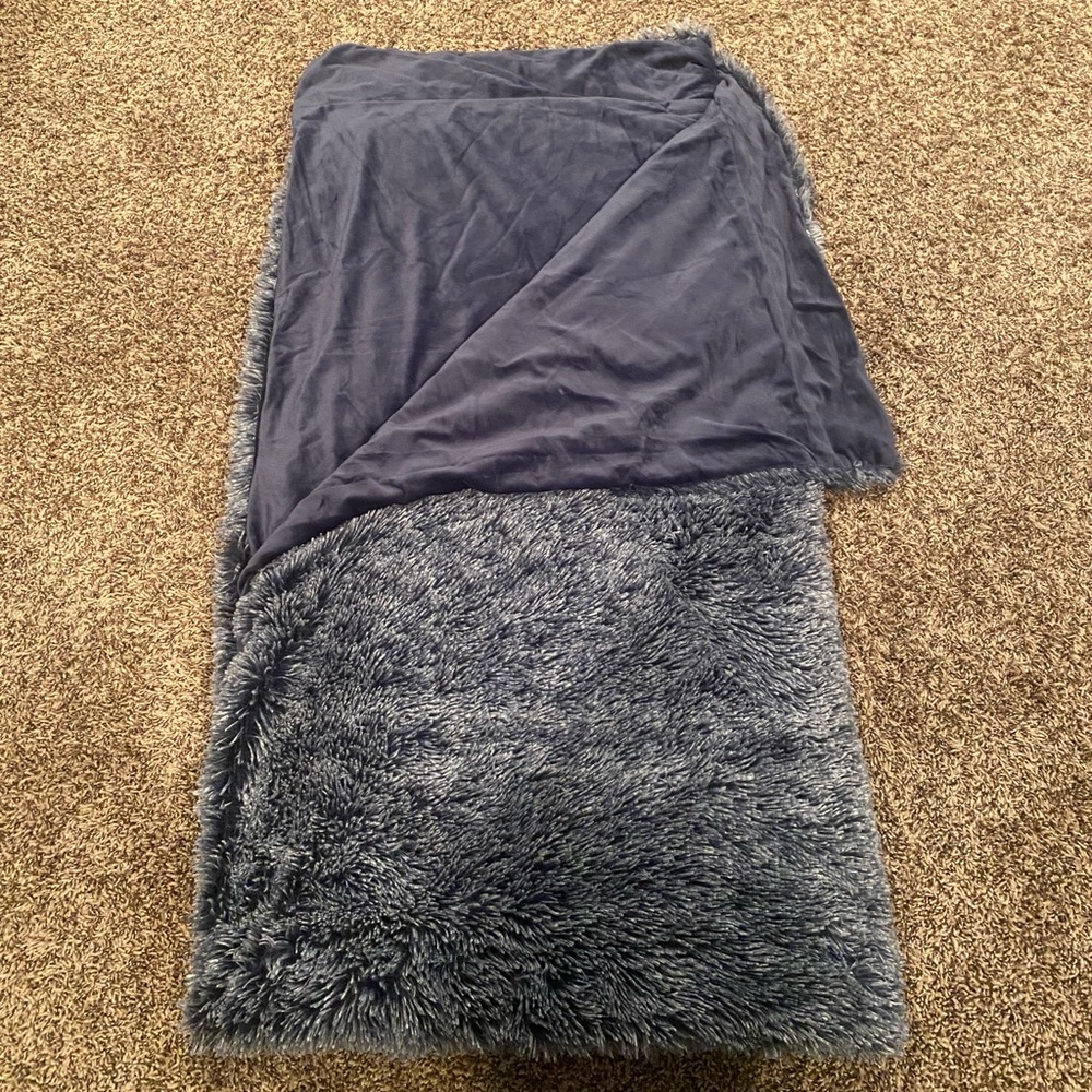 Duvet comforter and pillow cases